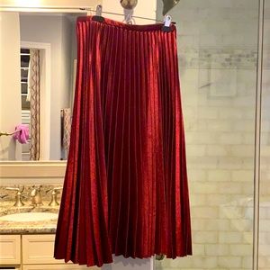 Cranberry midi pleated skirt from Catherine Catherine Malandrino
